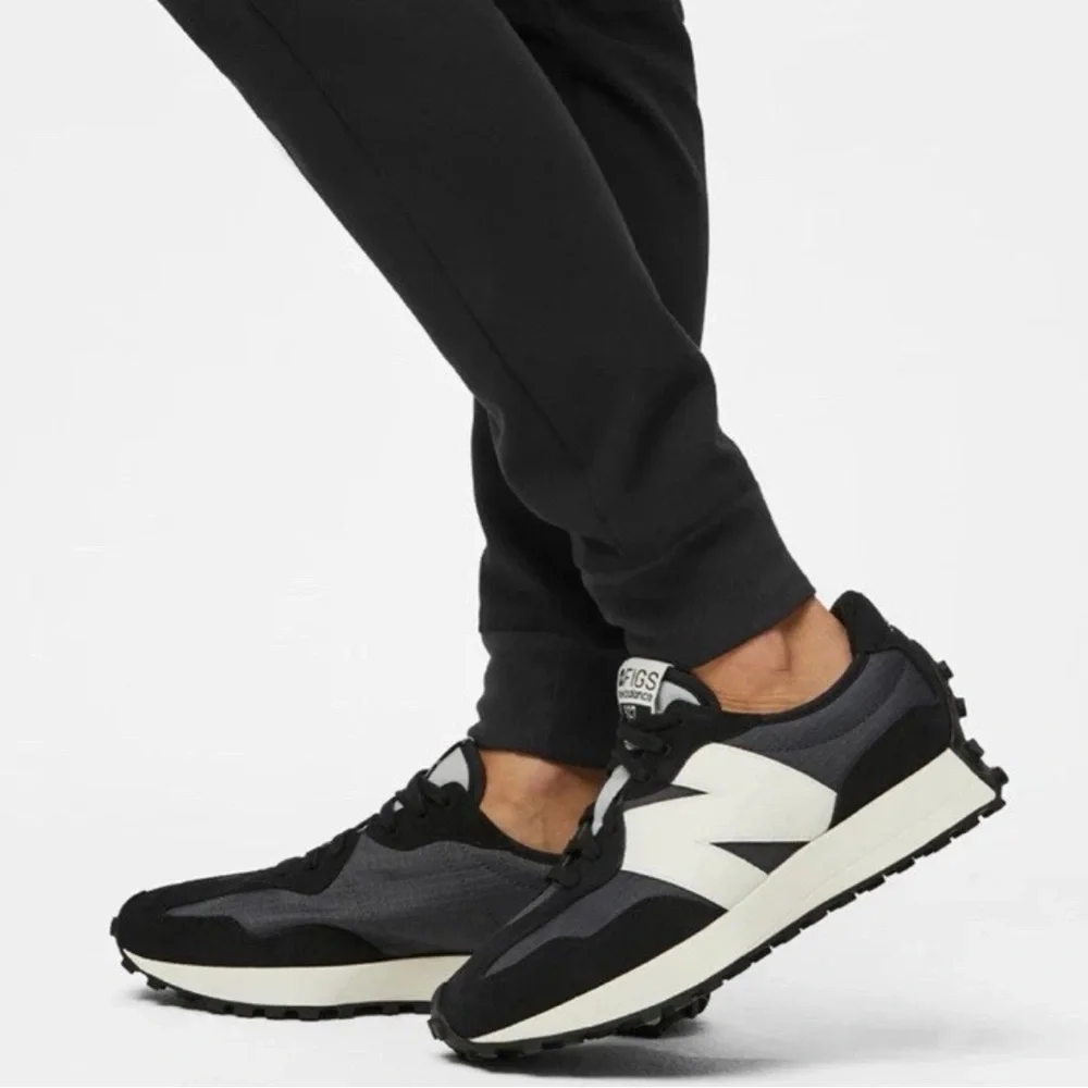 New Balance Monochrome Sneakers - Picture 10 of 15
